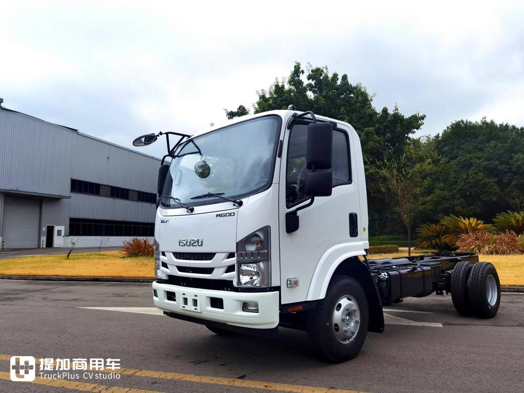 品质再上一层楼,庆铃五十铃M600自动挡车型实拍评测 - 第15张 - 提加商用车网 品质再上一层楼,庆铃五十铃M600自动挡车型实拍评测 - 第15张