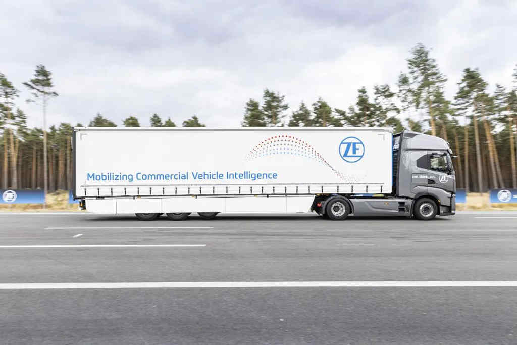 采埃孚于IAA 2022 宣布业务重大进展:商用车电驱动系统即将量产;“采睿星”ProAI超级计算机首次应用于商用车领域 - 第8张 - 提加商用车网 采埃孚于IAA 2022 宣布业务重大进展:商用车电驱动系统即将量产;“采睿星”ProAI超级计算机首次应用于商用车领域 - 第8张