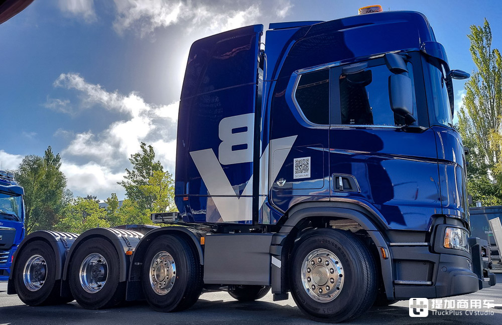 660匹V8+新一代变速箱，还带原厂前牵引钩，IAA上亮相的斯堪尼亚大件车实拍