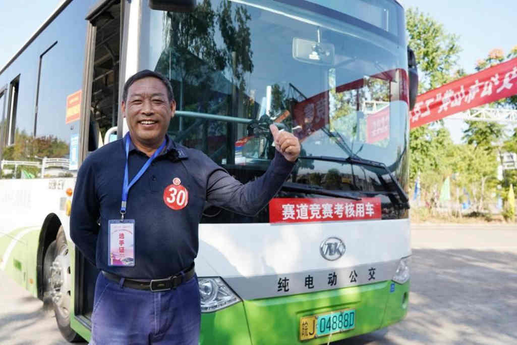 2022“徽州百工”公交驾驶技能大比武,安凯纯电动客车助力赛出高水平
