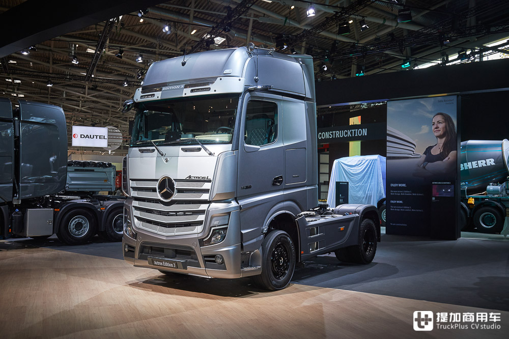 电动卡车站C位,硬汉选手也不少,带你逛2022宝马展奔驰卡车展台 - 第11张 - 提加商用车网 电动卡车站C位,硬汉选手也不少,带你逛2022宝马展奔驰卡车展台 - 第11张