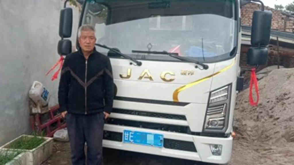 “邂逅”江淮1卡骏铃金饭碗，邓老板收获幸福满满