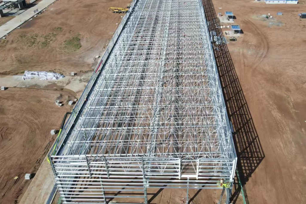 献礼二十大 上汽红岩新能源基地与智慧工厂建设进展迅速 - 第2张 - 提加商用车网 献礼二十大 上汽红岩新能源基地与智慧工厂建设进展迅速 - 第2张