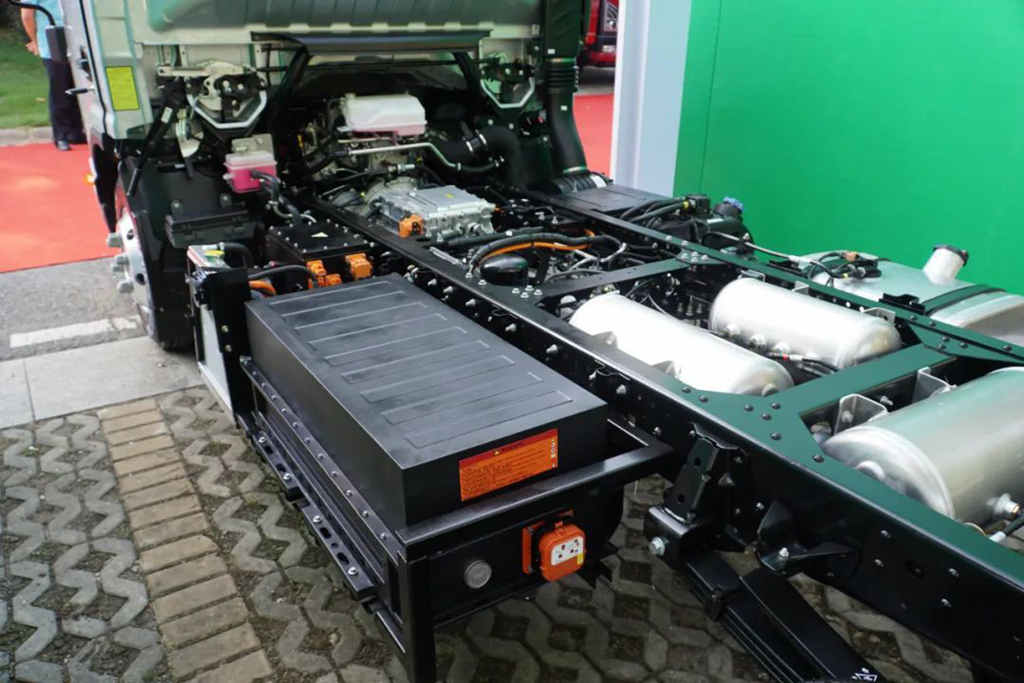 江淮汽车：省油30%，江淮1卡混动轻卡具备行业绝对价值优势 - 第2张