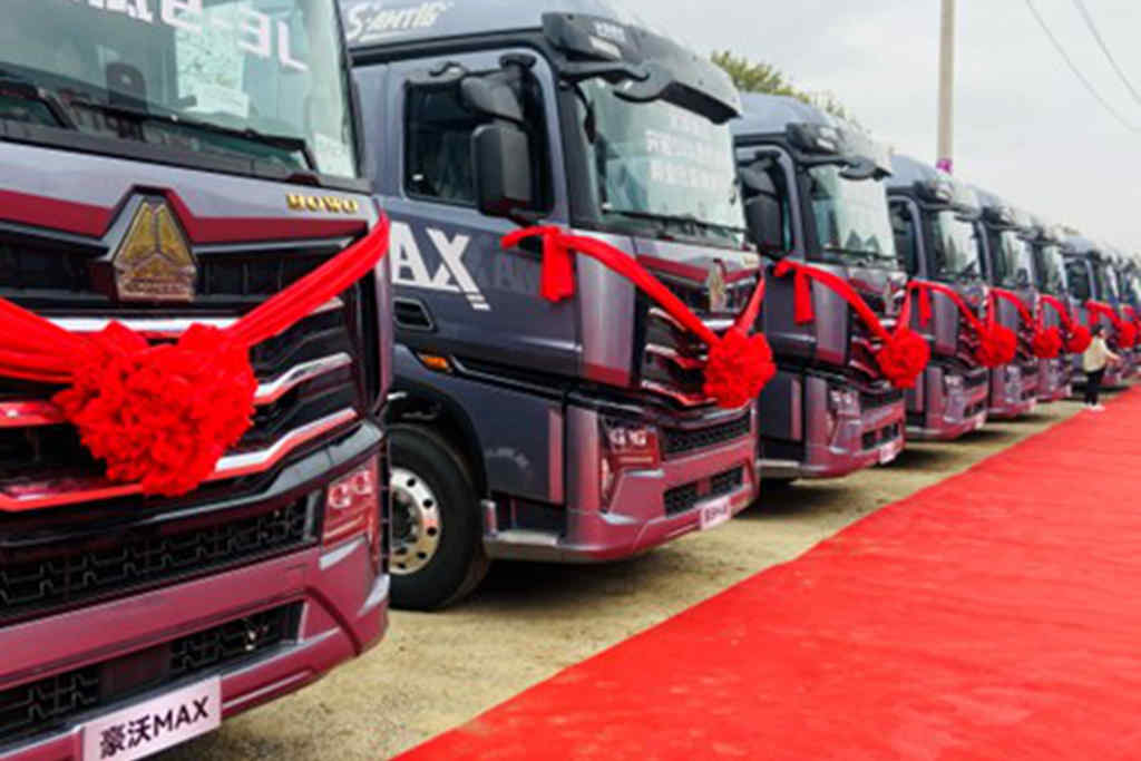 大马力重卡启新程 中国重汽610马力豪沃MAX掀起火爆订车热潮 - 第2张 - 提加商用车网 大马力重卡启新程 中国重汽610马力豪沃MAX掀起火爆订车热潮 - 第2张