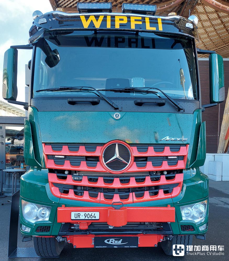 配置极其丰富,车长仅7.5米,IAA 2022上的这台奔驰Arocs 4363 8x6牵引车太惊艳了 - 第1张 - 提加商用车网 配置极其丰富,车长仅7.5米,IAA 2022上的这台奔驰Arocs 4363 8x6牵引车太惊艳了 - 第1张