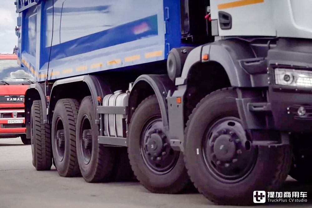 10x6驱动能拉60吨货!俄罗斯卡玛兹65805五轴自卸车实拍 - 第10张 - 提加商用车网 10x6驱动能拉60吨货!俄罗斯卡玛兹65805五轴自卸车实拍 - 第10张
