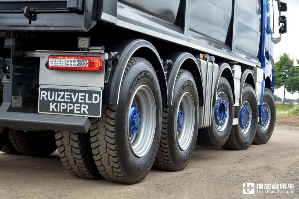 国内见不到的雷诺K系自卸车实拍,五轴10x8驱动,这配置也太强悍了 - 第15张 - 提加商用车网 国内见不到的雷诺K系自卸车实拍,五轴10x8驱动,这配置也太强悍了 - 第15张