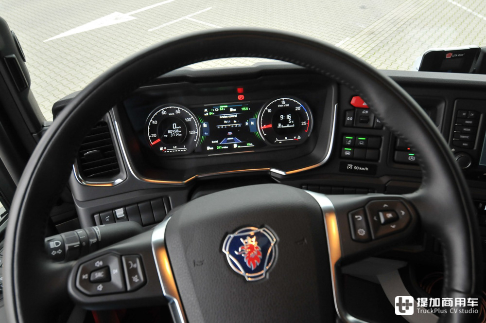 今年BIGtruck集齐八强,2022年度欧卡驾驶室评测大戏来袭,我们先看老牌四强争霸 - 第4张 - 提加商用车网 今年BIGtruck集齐八强,2022年度欧卡驾驶室评测大戏来袭,我们先看老牌四强争霸 - 第4张