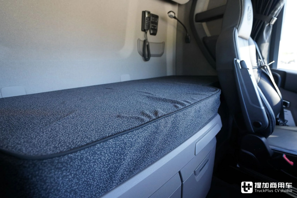 今年BIGtruck集齐八强,2022年度欧卡驾驶室评测大戏来袭,我们先看老牌四强争霸 - 第7张 - 提加商用车网 今年BIGtruck集齐八强,2022年度欧卡驾驶室评测大戏来袭,我们先看老牌四强争霸 - 第7张