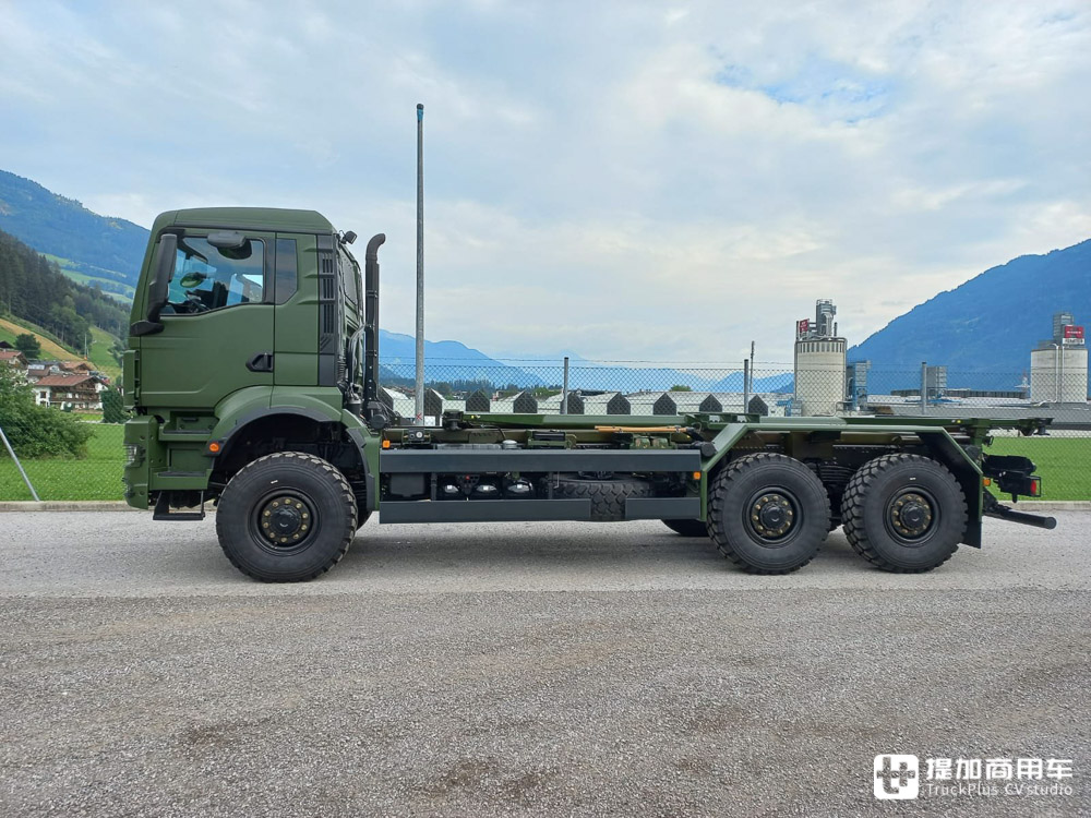 <strong>曼恩+莱茵金属强强联手,带你看新一代TGS-Mil军用卡车</strong> - 第8张 - 提加商用车网 <strong>曼恩+莱茵金属强强联手,带你看新一代TGS-Mil军用卡车</strong> - 第8张