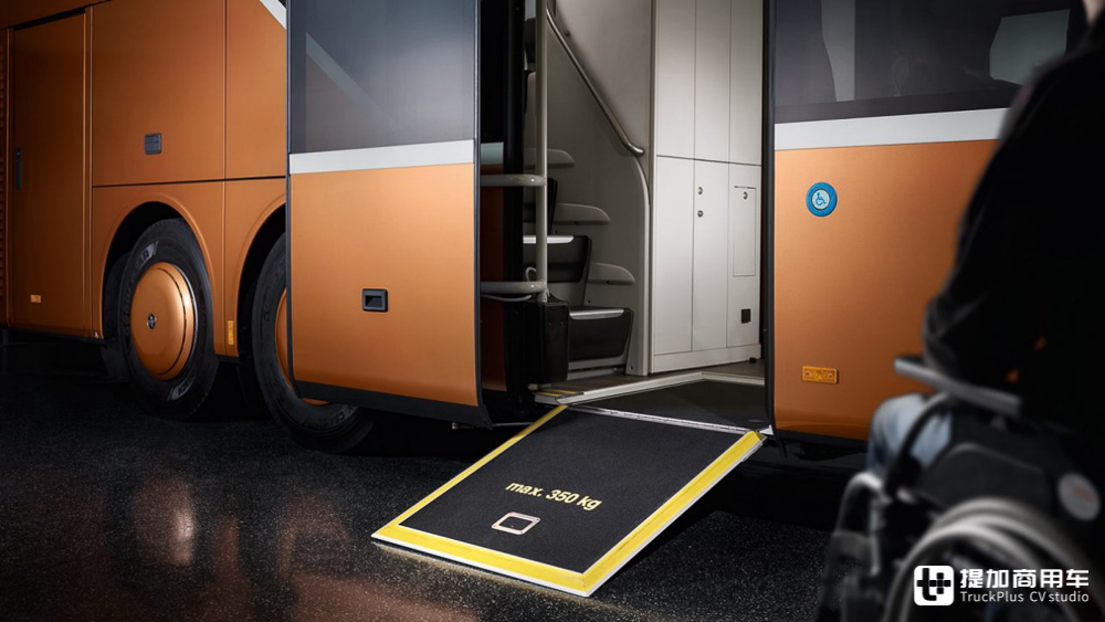 更加豪华舒适!看赛特拉新一代S 531 DT双层豪华巴士 - 第8张 - 提加商用车网 更加豪华舒适!看赛特拉新一代S 531 DT双层豪华巴士 - 第8张