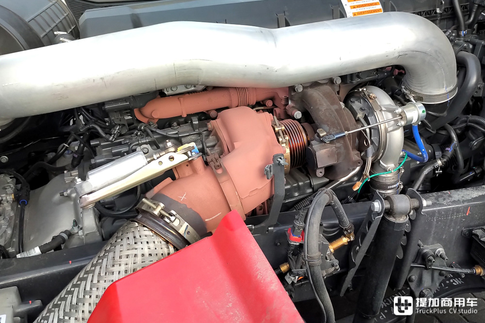 沃尔沃涡轮复合柴油机加持,油耗降低10%,雷诺T 480再进化 - 第8张 - 提加商用车网 沃尔沃涡轮复合柴油机加持,油耗降低10%,雷诺T 480再进化 - 第8张