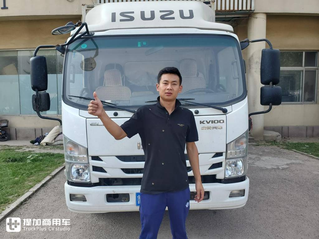 95后维修师傅被庆铃五十铃品质打动,转行开KV100谱写运输新篇章 - 第1张 - 提加商用车网 95后维修师傅被庆铃五十铃品质打动,转行开KV100谱写运输新篇章 - 第1张