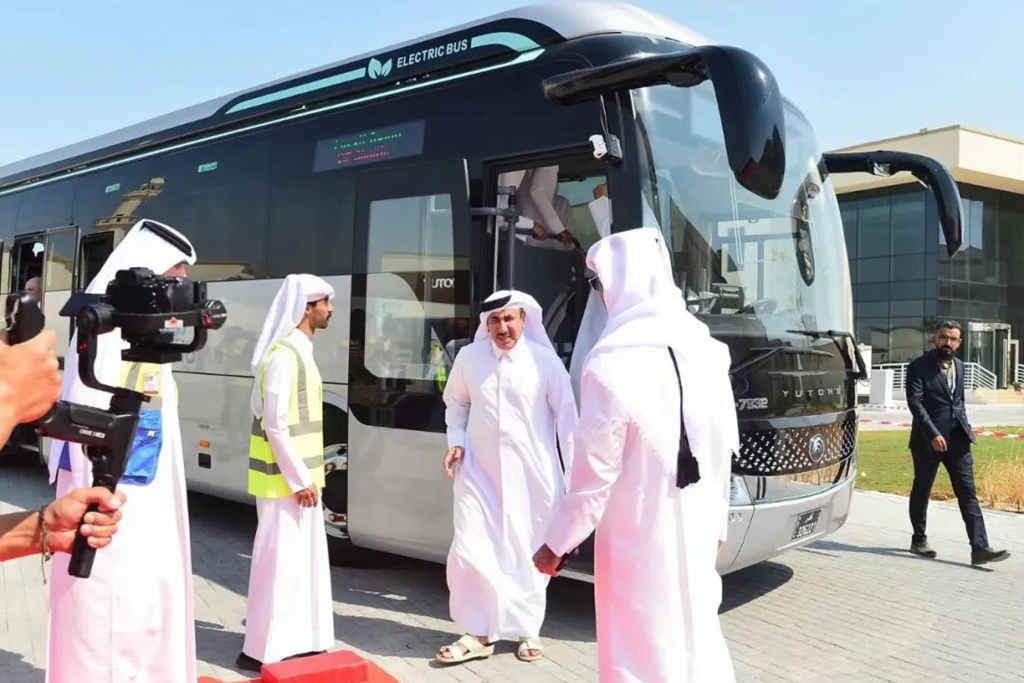 888台宇通电动车见证全球最大电动车场站落成! - 第6张 - 提加商用车网 888台宇通电动车见证全球最大电动车场站落成! - 第6张