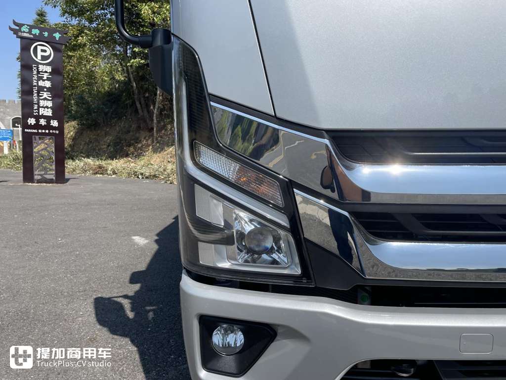 江铃凯运迎来全新一代车型,11月份正式上市,实拍先带你看看它的升级改进 - 第5张 - 提加商用车网 江铃凯运迎来全新一代车型,11月份正式上市,实拍先带你看看它的升级改进 - 第5张