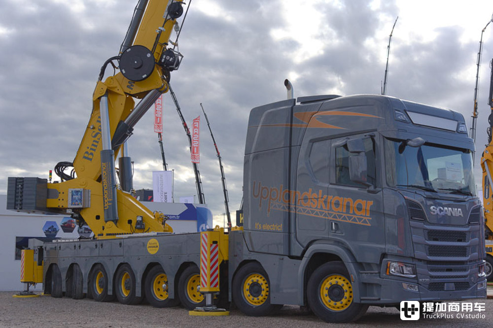 8轴16x4底盘！全球唯一斯堪尼亚R730起重机亮相宝马展