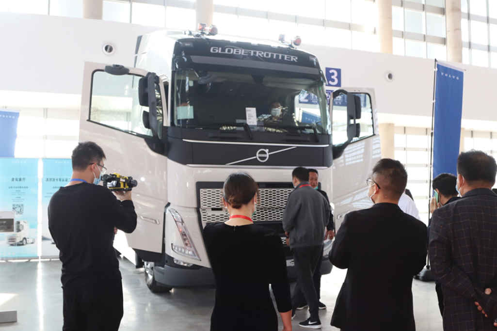 沃尔沃FH亮相2022中国商用车及配套产业博览会