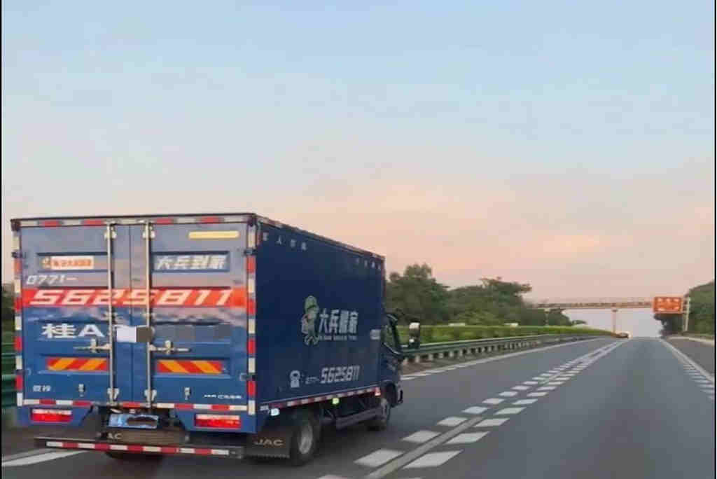 大兵搬家：江淮1卡骏铃好口碑，我选择、我推荐！ - 第2张