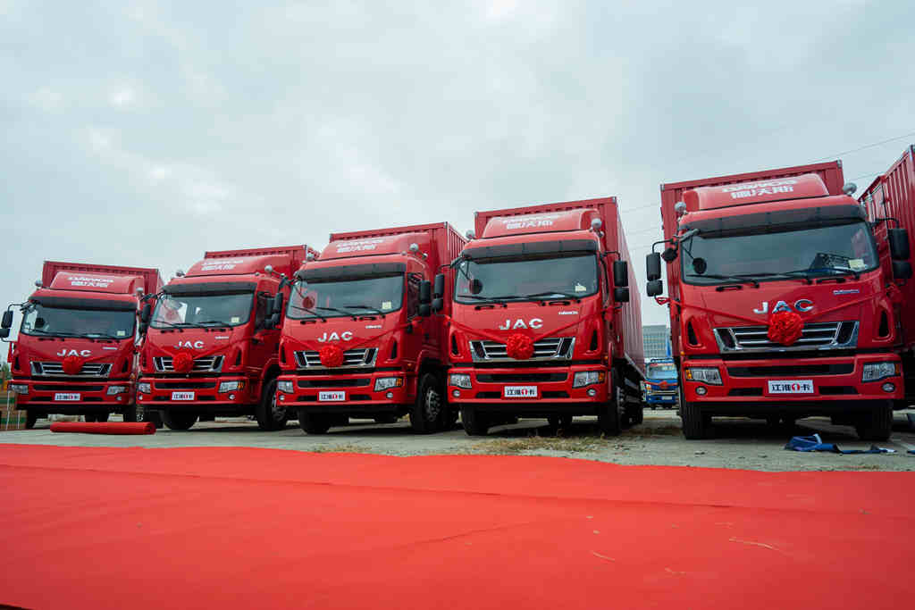 20台江淮1卡顺利交付安徽省交运集团 助力行业高效运输 - 第4张