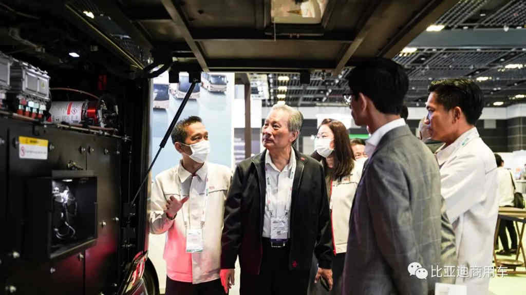 比亚迪亮相第四届LTA-UITP新加坡国际交通大会 - 第2张 - 提加商用车网 比亚迪亮相第四届LTA-UITP新加坡国际交通大会 - 第2张