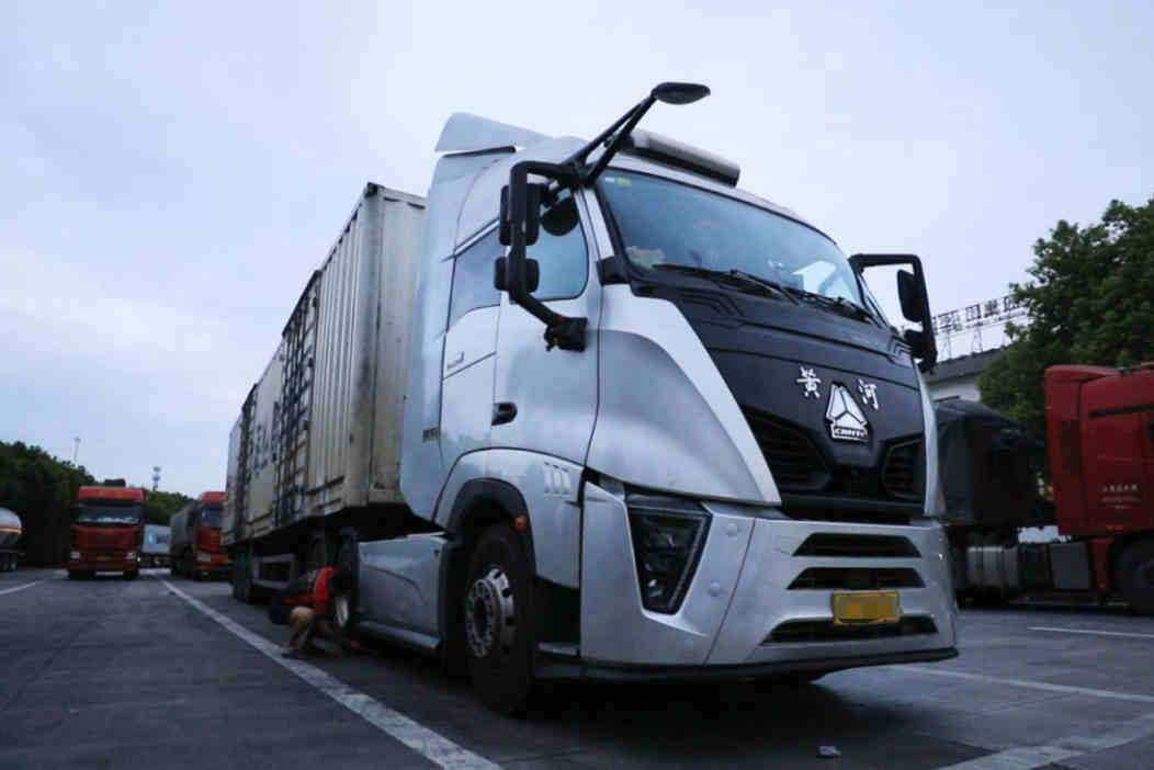 1800公里跟车记:20年老司机频频点赞黄河X7重卡 - 第3张 - 提加商用车网 1800公里跟车记:20年老司机频频点赞黄河X7重卡 - 第3张