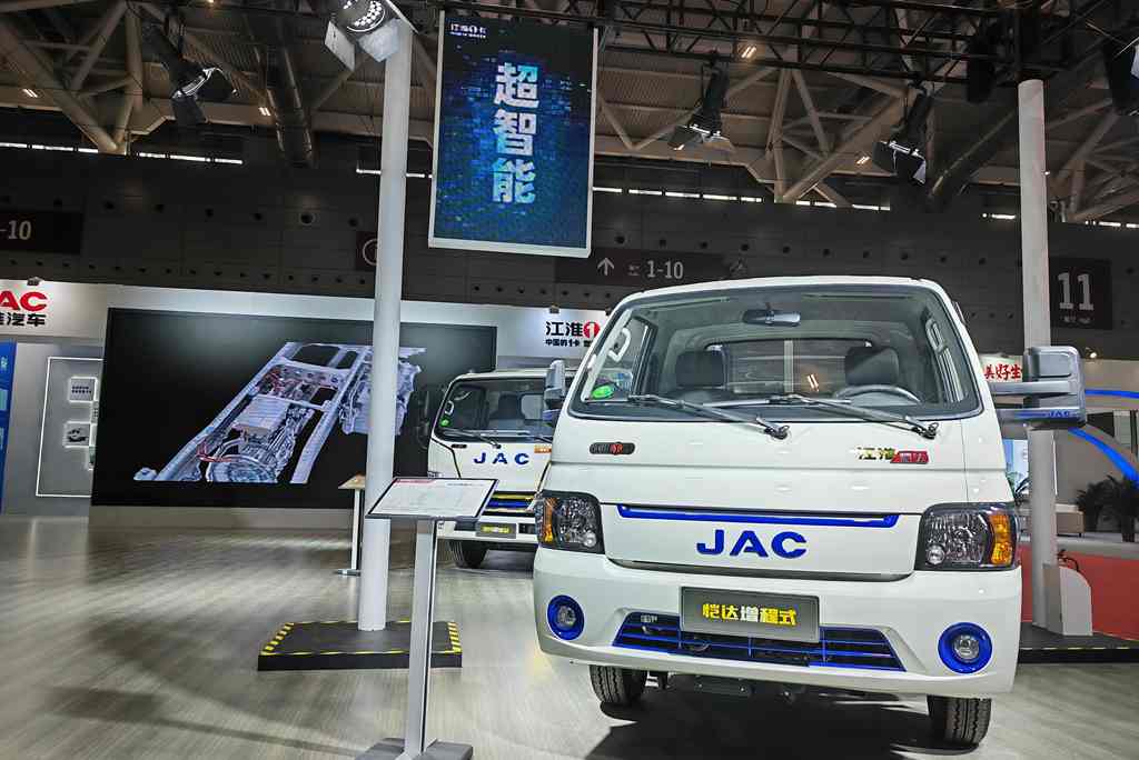 江淮汽车: 全新一代混动车型惊艳亮相,江淮1卡开启新能源时代 - 第6张 - 提加商用车网 江淮汽车: 全新一代混动车型惊艳亮相,江淮1卡开启新能源时代 - 第6张