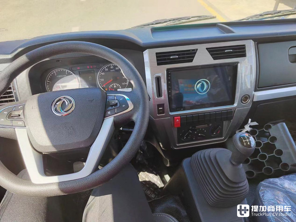 个性外观强悍底盘 更多年轻人的选择 东风福瑞卡福小瑞实拍 - 第5张