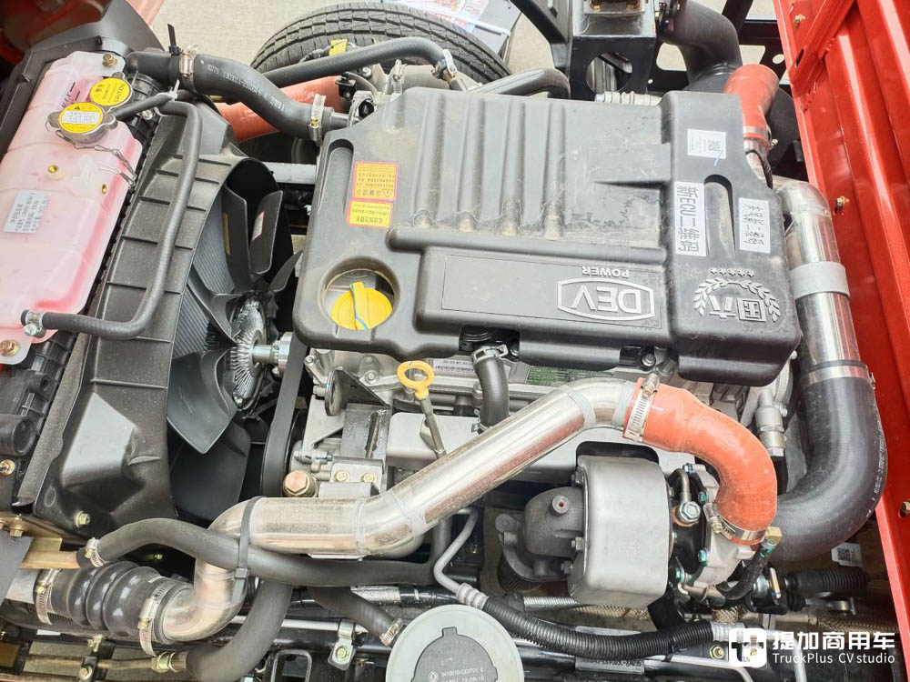 个性外观强悍底盘 更多年轻人的选择 东风福瑞卡福小瑞实拍 - 第7张