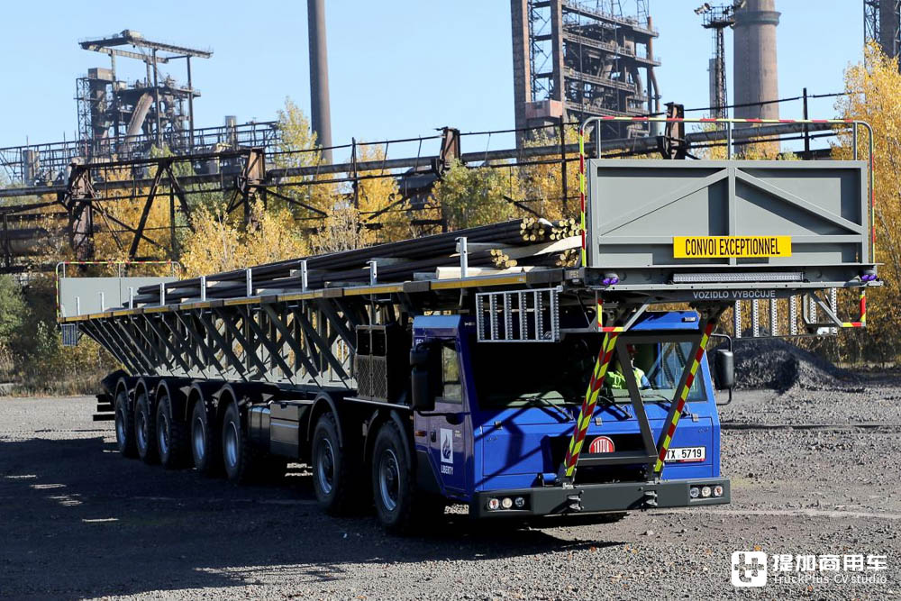 16x8驱动长达18米,搭载32升发动机,实拍太脱拉T815特种底盘 - 第15张 - 提加商用车网 16x8驱动长达18米,搭载32升发动机,实拍太脱拉T815特种底盘 - 第15张