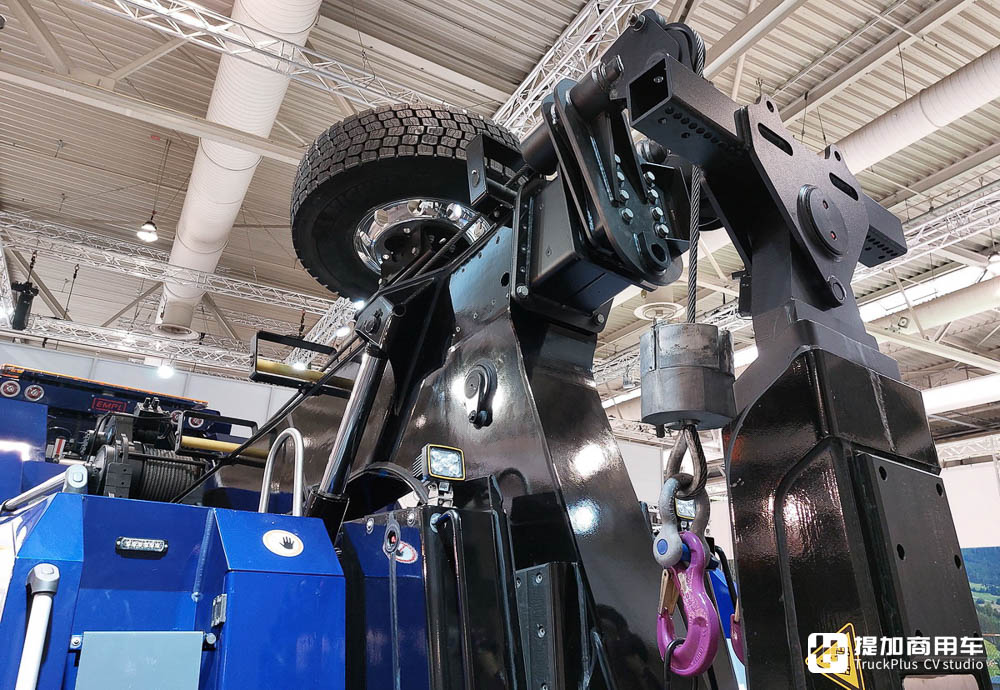 770匹马力+XT套件,这台安普改装的斯堪尼亚清障车堪称欧洲最强 - 第18张 - 提加商用车网 770匹马力+XT套件,这台安普改装的斯堪尼亚清障车堪称欧洲最强 - 第18张