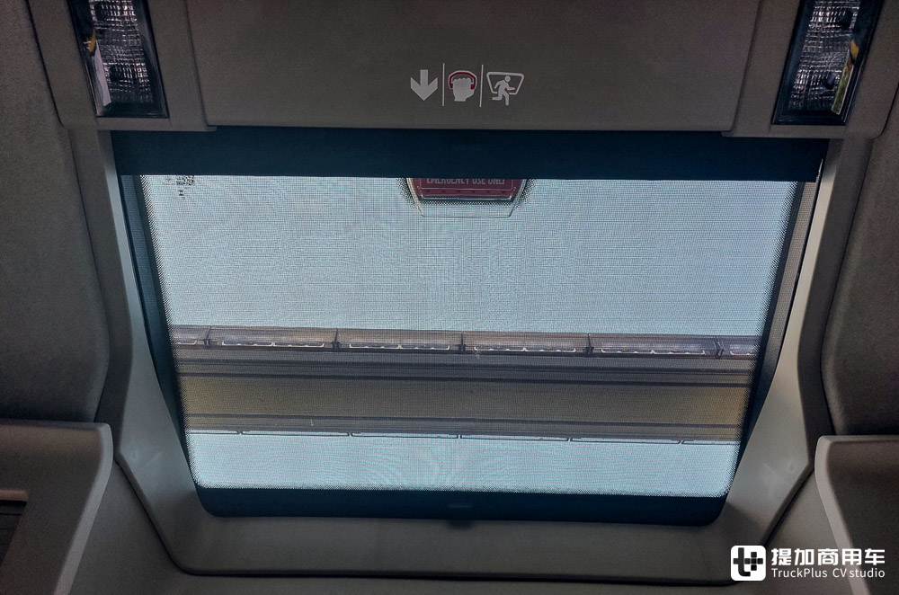 10x4可秒变6x4,组合总重可高达245吨,这台五轴沃尔沃FH16 750大件车不一般 - 第23张 - 提加商用车网 10x4可秒变6x4,组合总重可高达245吨,这台五轴沃尔沃FH16 750大件车不一般 - 第23张