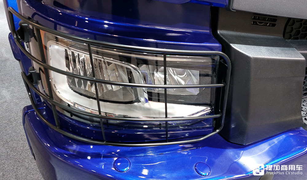 770匹马力+XT套件,这台安普改装的斯堪尼亚清障车堪称欧洲最强 - 第3张 - 提加商用车网 770匹马力+XT套件,这台安普改装的斯堪尼亚清障车堪称欧洲最强 - 第3张