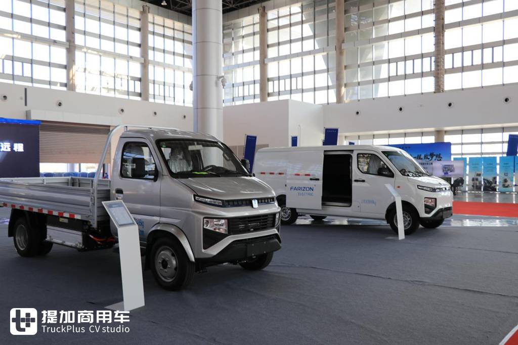 中欧卡车斗艳,多款旗舰卡车抢眼,2022中国商用车博览会现场展车实拍 - 第31张 - 提加商用车网 中欧卡车斗艳,多款旗舰卡车抢眼,2022中国商用车博览会现场展车实拍 - 第31张