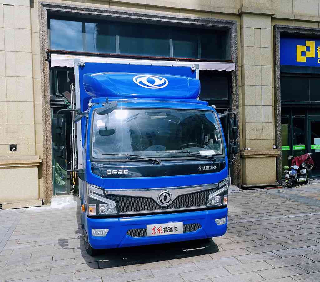 东风轻型车牵手德邦快递,共举低碳发展大旗 - 第3张 - 提加商用车网 东风轻型车牵手德邦快递,共举低碳发展大旗 - 第3张