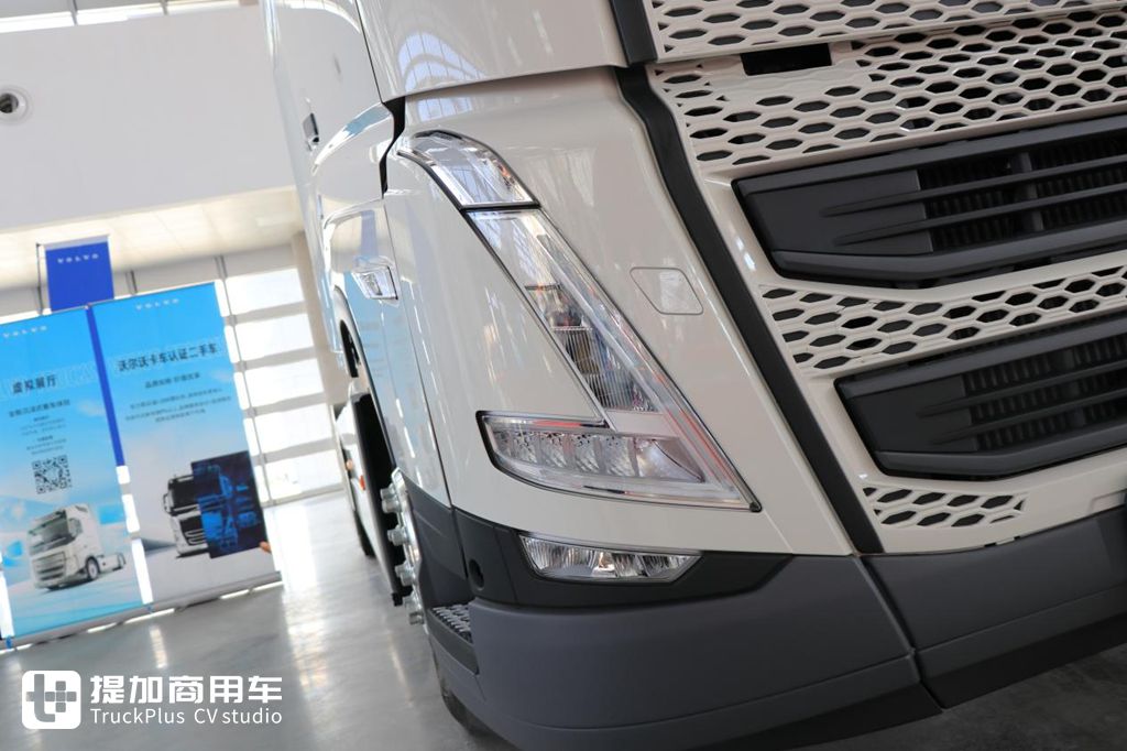 中欧卡车斗艳,多款旗舰卡车抢眼,2022中国商用车博览会现场展车实拍 - 第29张 - 提加商用车网 中欧卡车斗艳,多款旗舰卡车抢眼,2022中国商用车博览会现场展车实拍 - 第29张