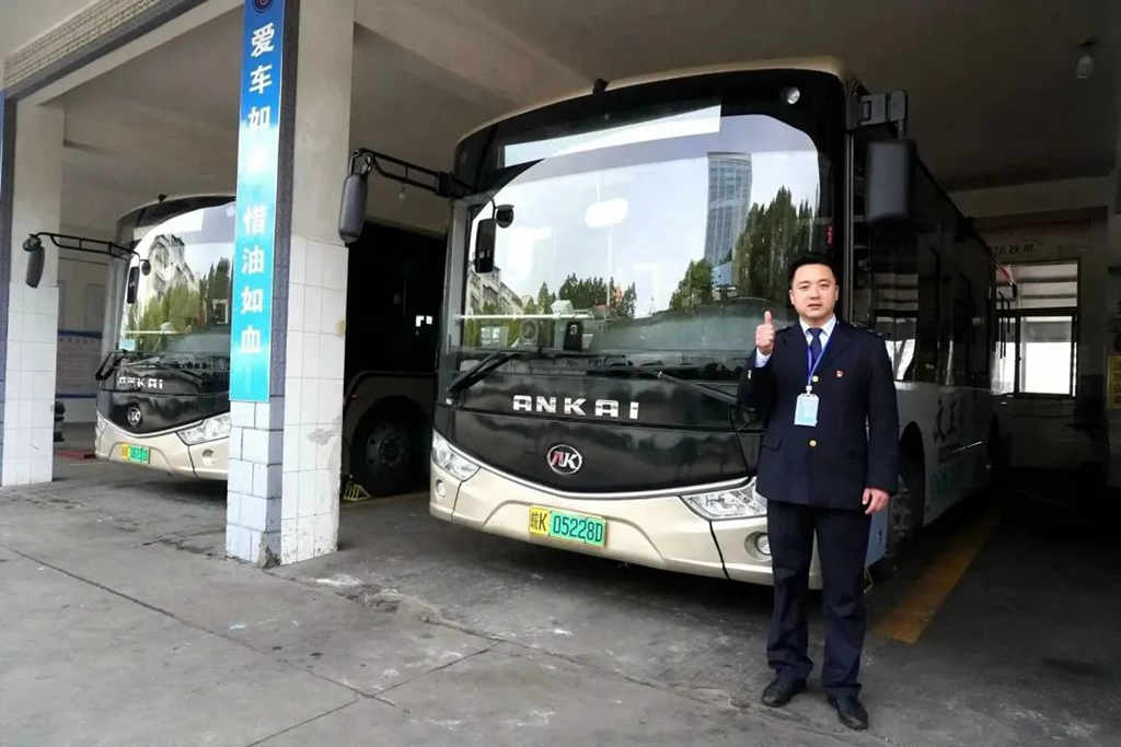 坚守初心五十载,阜阳公交美丽蜕变为市民品质出行