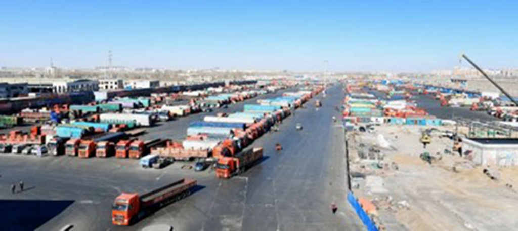 致敬每一位丝路卡车人 东风商用车幸福卡车关爱计划再启程 - 第3张 - 提加商用车网 致敬每一位丝路卡车人 东风商用车幸福卡车关爱计划再启程 - 第3张