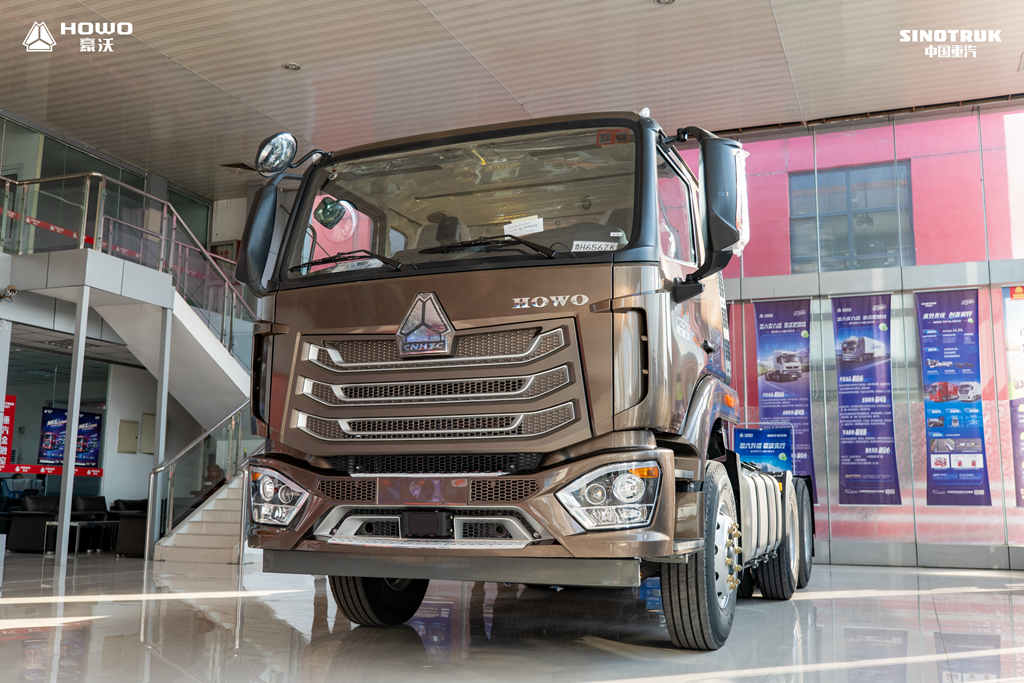 行业超轻,由“沃”引领 | 中国重汽7.28吨豪沃NX子母车隆重上市! - 第2张 - 提加商用车网 行业超轻,由“沃”引领 | 中国重汽7.28吨豪沃NX子母车隆重上市! - 第2张