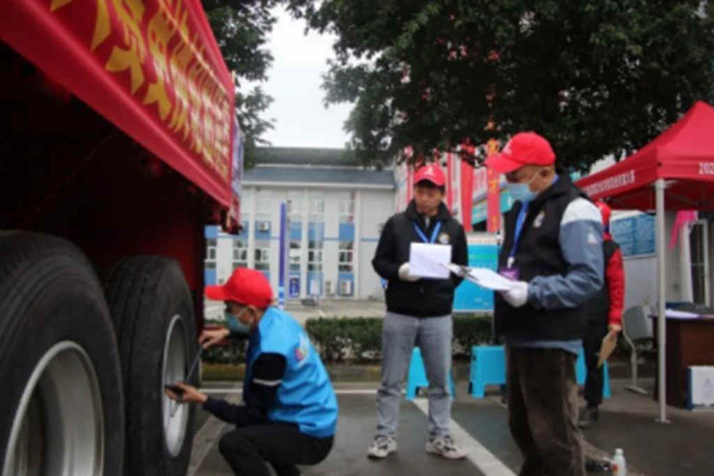 川渝地区道路货运汽车驾驶员职业技能大赛官方指定用车,凭啥? - 第5张 - 提加商用车网 川渝地区道路货运汽车驾驶员职业技能大赛官方指定用车,凭啥? - 第5张