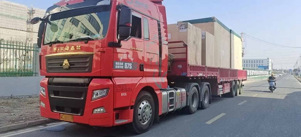 国产牵引车油耗可以低至多少?陈老板:“我的汕德卡G7S百公里油耗26L!” - 第1张 - 提加商用车网 国产牵引车油耗可以低至多少?陈老板:“我的汕德卡G7S百公里油耗26L!” - 第1张