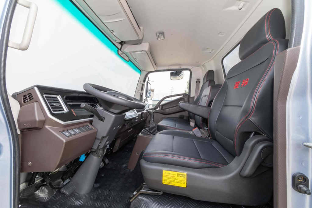 好开好用不是“奢侈品” 江淮1卡骏铃金饭碗让卡友轻松赚钱 - 第3张 - 提加商用车网 好开好用不是“奢侈品” 江淮1卡骏铃金饭碗让卡友轻松赚钱 - 第3张