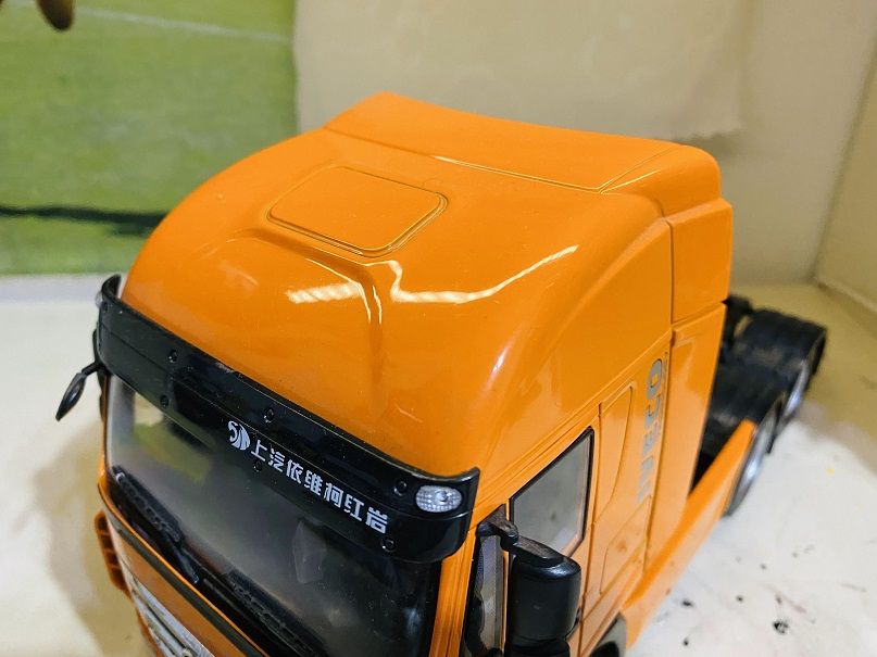 卡车模型爱好者称赞最多的模型之一?上汽红岩杰狮畅途版2.0牵引车模型实拍 - 第4张 - 提加商用车网 卡车模型爱好者称赞最多的模型之一?上汽红岩杰狮畅途版2.0牵引车模型实拍 - 第4张