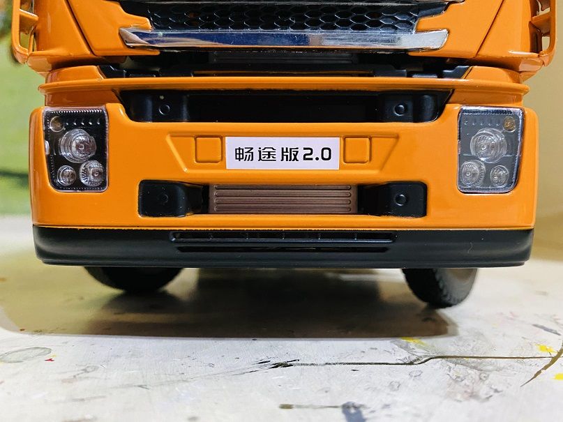 卡车模型爱好者称赞最多的模型之一?上汽红岩杰狮畅途版2.0牵引车模型实拍 - 第9张 - 提加商用车网 卡车模型爱好者称赞最多的模型之一?上汽红岩杰狮畅途版2.0牵引车模型实拍 - 第9张