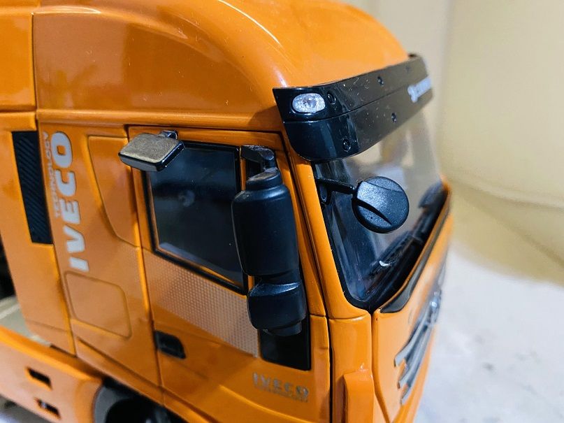 卡车模型爱好者称赞最多的模型之一?上汽红岩杰狮畅途版2.0牵引车模型实拍 - 第11张 - 提加商用车网 卡车模型爱好者称赞最多的模型之一?上汽红岩杰狮畅途版2.0牵引车模型实拍 - 第11张