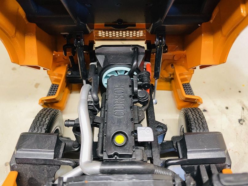 卡车模型爱好者称赞最多的模型之一?上汽红岩杰狮畅途版2.0牵引车模型实拍 - 第26张 - 提加商用车网 卡车模型爱好者称赞最多的模型之一?上汽红岩杰狮畅途版2.0牵引车模型实拍 - 第26张