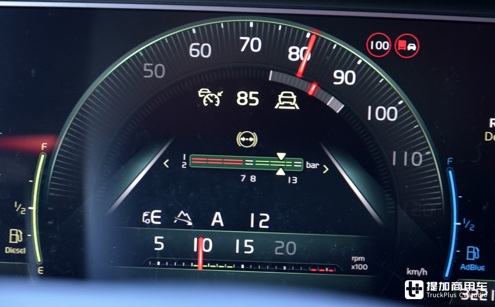 沃尔沃FH的最佳平替?BIGtruck测评新沃尔沃FM,给出高度评价 - 第12张 - 提加商用车网 沃尔沃FH的最佳平替?BIGtruck测评新沃尔沃FM,给出高度评价 - 第12张