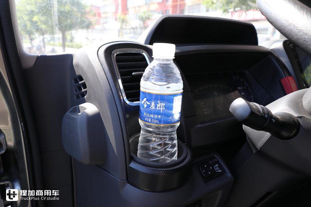 历时三天 1700公里深度体验 全新升级的东风多利卡超能轻卡实力究竟如何? - 第4张 - 提加商用车网 历时三天 1700公里深度体验 全新升级的东风多利卡超能轻卡实力究竟如何? - 第4张