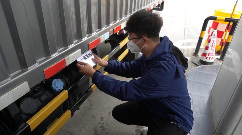 一箱油挑战1200公里,东风多利卡超能是否能创造奇迹? - 第1张 - 提加商用车网 一箱油挑战1200公里,东风多利卡超能是否能创造奇迹? - 第1张