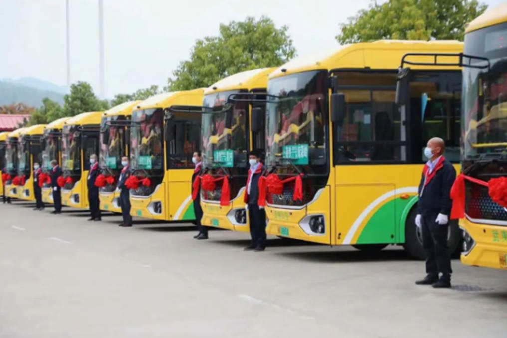 金时不忘旧事 | 金龙公交不负重托，为城市美好出行不断蓄力